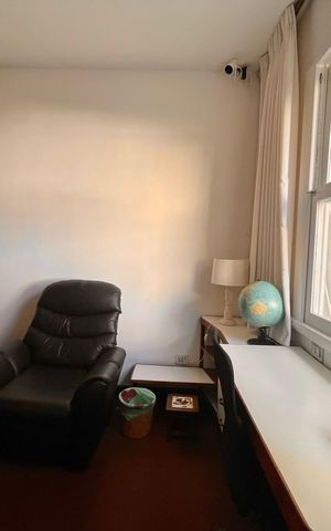 Apartamento à venda com 205m², 4 quartos e 2 vagas Apartamento à venda com 205m², 4 quartos e 2 vagasQuarto 1