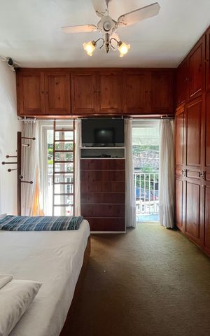Apartamento à venda com 205m², 4 quartos e 2 vagas Apartamento à venda com 205m², 4 quartos e 2 vagasSuite