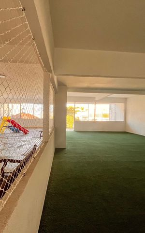 Apartamento à venda com 205m², 4 quartos e 2 vagas Apartamento à venda com 205m², 4 quartos e 2 vagasÁrea comum - Playground