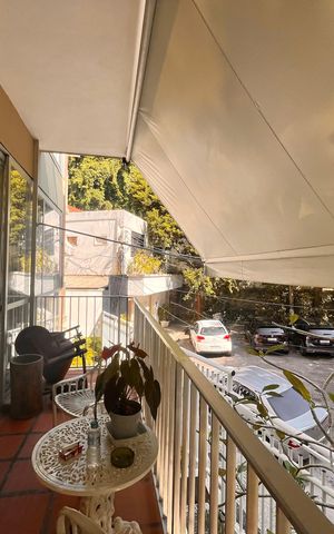 Apartamento à venda com 205m², 4 quartos e 2 vagas Apartamento à venda com 205m², 4 quartos e 2 vagasVaranda da Sala