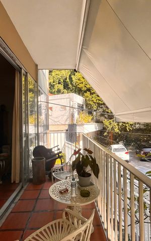 Apartamento à venda com 205m², 4 quartos e 2 vagas Apartamento à venda com 205m², 4 quartos e 2 vagasVaranda da Sala