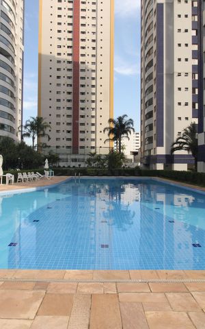 Apartamento à venda com 86m², 2 quartos e 2 vagasÁrea comum - Piscina