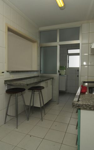 Apartamento à venda com 86m², 2 quartos e 2 vagasCozinha