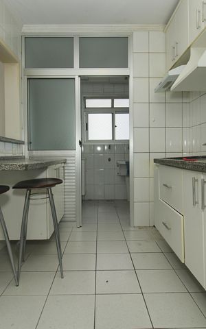 Apartamento à venda com 86m², 2 quartos e 2 vagasCozinha