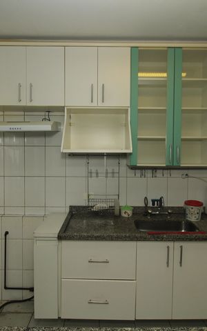 Apartamento à venda com 86m², 2 quartos e 2 vagasCozinha