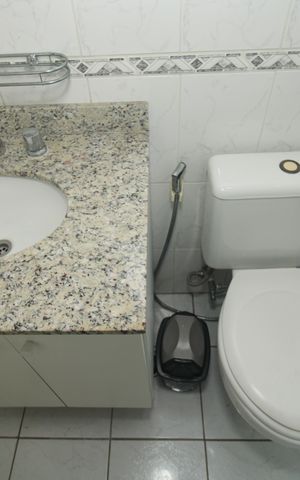 Apartamento à venda com 86m², 2 quartos e 2 vagasBanheiro Social