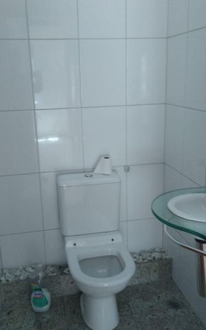 Casa à venda com 251m², 4 quartos e 3 vagasBanheiro