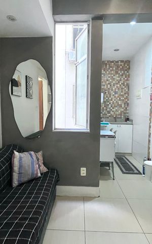 Apartamento à venda com 28m², 1 quarto e sem vaga Apartamento à venda com 28m², 1 quarto e sem vagaSala