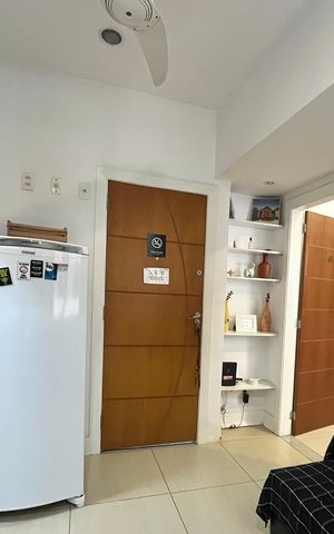Apartamento à venda com 28m², 1 quarto e sem vaga Apartamento à venda com 28m², 1 quarto e sem vagaSala