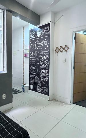 Apartamento à venda com 28m², 1 quarto e sem vaga Apartamento à venda com 28m², 1 quarto e sem vagaSala