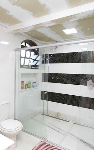 Casa para alugar com 365m², 5 quartos e 8 vagasBanheiro da Suíte 2