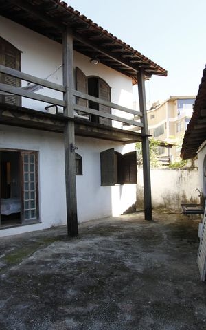 Casa para alugar com 365m², 5 quartos e 8 vagasÁrea externa