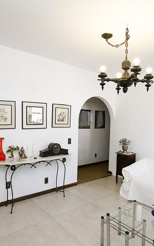 Casa para alugar com 365m², 5 quartos e 8 vagasSala de TV