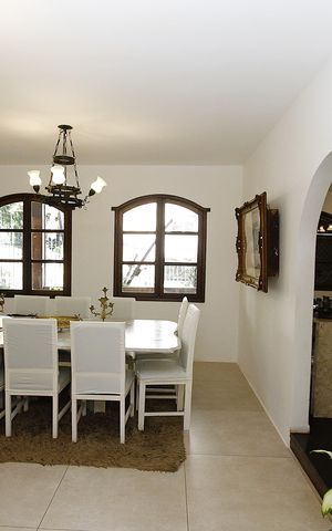 Casa para alugar com 365m², 5 quartos e 8 vagasSala de Jantar