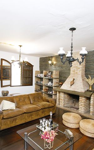 Casa para alugar com 365m², 5 quartos e 8 vagasSala 1
