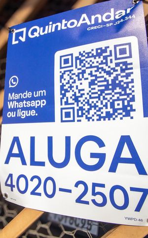 Casa para alugar com 200m², 3 quartos e 2 vagas Casa para alugar com 200m², 3 quartos e 2 vagasPlaca