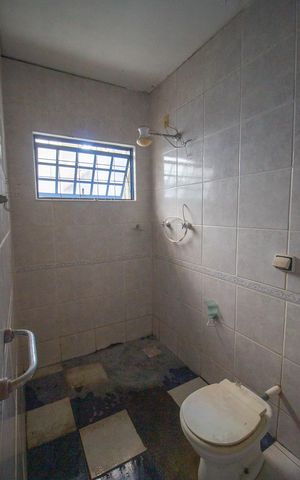 Casa para alugar com 200m², 3 quartos e 2 vagas Casa para alugar com 200m², 3 quartos e 2 vagasBanheiro 2