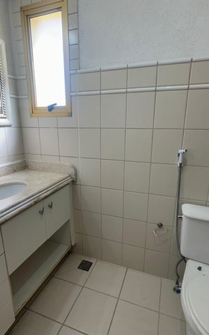 Apartamento para alugar com 107m², 3 quartos e 2 vagas Apartamento para alugar com 107m², 3 quartos e 2 vagasBanheiro da Suíte