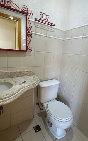 Apartamento para alugar com 107m², 3 quartos e 2 vagas Apartamento para alugar com 107m², 3 quartos e 2 vagasLavabo