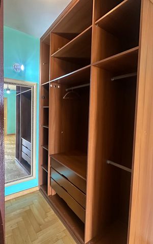 Apartamento para alugar com 107m², 3 quartos e 2 vagas Apartamento para alugar com 107m², 3 quartos e 2 vagasCloset da suíte