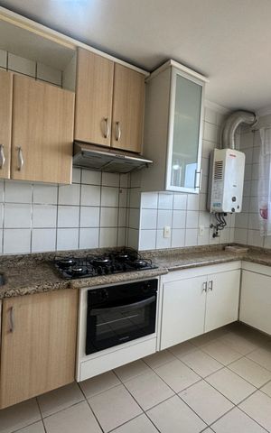 Apartamento para alugar com 107m², 3 quartos e 2 vagas Apartamento para alugar com 107m², 3 quartos e 2 vagasCozinha