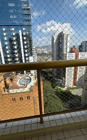 Apartamento para alugar com 107m², 3 quartos e 2 vagas Apartamento para alugar com 107m², 3 quartos e 2 vagasVaranda