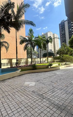 Apartamento para alugar com 107m², 3 quartos e 2 vagas Apartamento para alugar com 107m², 3 quartos e 2 vagasÁrea comum