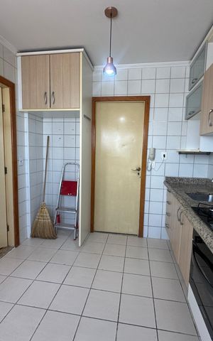 Apartamento para alugar com 107m², 3 quartos e 2 vagas Apartamento para alugar com 107m², 3 quartos e 2 vagasCozinha