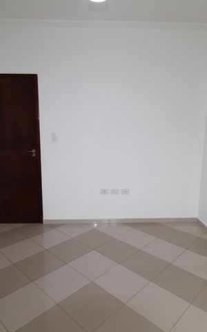 Casa para alugar com 136m², 2 quartos e 1 vagaSuíte