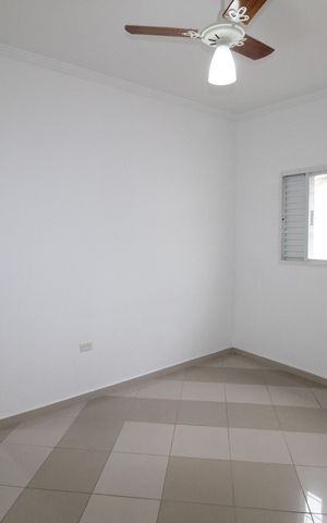 Casa para alugar com 136m², 2 quartos e 1 vagaSuíte