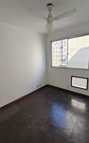 Apartamento à venda com 76m², 3 quartos e 1 vaga Apartamento à venda com 76m², 3 quartos e 1 vagaSala