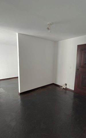 Apartamento à venda com 76m², 3 quartos e 1 vaga Apartamento à venda com 76m², 3 quartos e 1 vagaSala