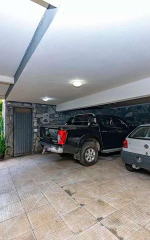 Casa à venda com 267m², 4 quartos e 3 vagas