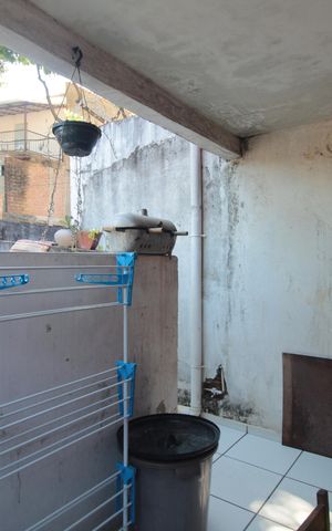 Casa à venda com 87m², 2 quartos e 1 vagaVaranda