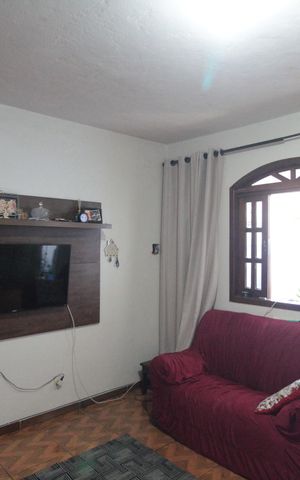 Casa à venda com 87m², 2 quartos e 1 vagaSala