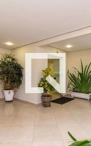 Apartamento para alugar com 70m², 2 quartos e 1 vaga Apartamento para alugar com 70m², 2 quartos e 1 vagaHall social