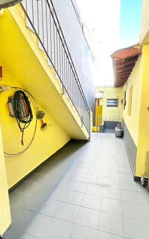 Casa à venda com 134m², 2 quartos e 2 vagas