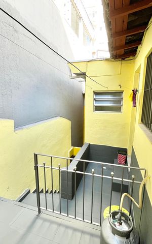 Casa à venda com 134m², 2 quartos e 2 vagas