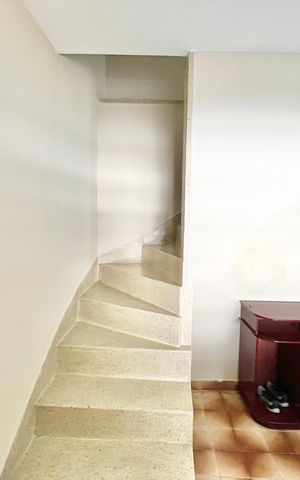 Casa à venda com 134m², 2 quartos e 2 vagas