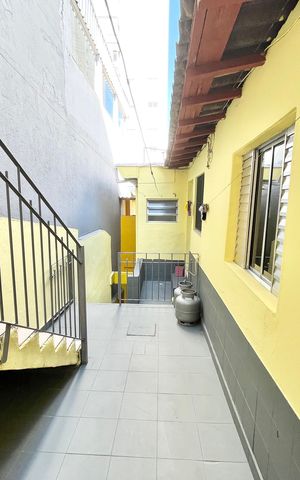 Casa à venda com 134m², 2 quartos e 2 vagas