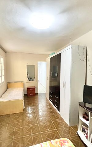 Casa à venda com 134m², 2 quartos e 2 vagas
