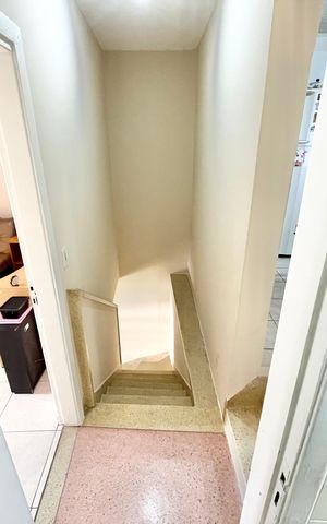 Casa à venda com 134m², 2 quartos e 2 vagas