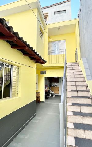 Casa à venda com 134m², 2 quartos e 2 vagas