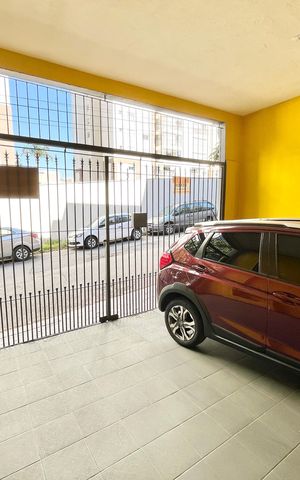 Casa à venda com 134m², 2 quartos e 2 vagas