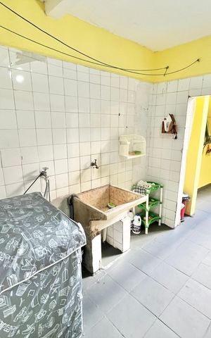 Casa à venda com 134m², 2 quartos e 2 vagas