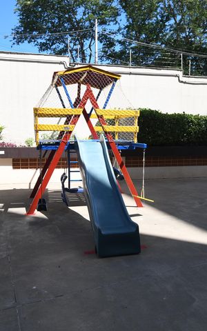 Apartamento à venda com 75m², 3 quartos e 2 vagasÁrea comum - Playground