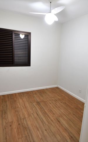 Apartamento à venda com 75m², 3 quartos e 2 vagasQuarto 1