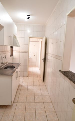 Apartamento à venda com 75m², 3 quartos e 2 vagasCozinha