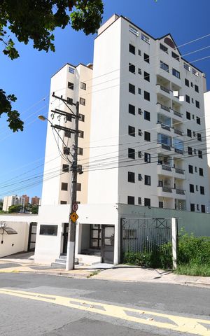 Apartamento à venda com 75m², 3 quartos e 2 vagasFachada e portaria