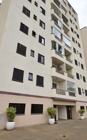 Apartamento à venda com 75m², 3 quartos e 2 vagasFachada do bloco